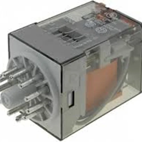 رله فیندر ۱۱ پایه(Finder ) ایتالیا مدل ۳ باز ۳NO/ NC بسته ۱۰A با بوبین AC110V سریال .۶۰.۱۳.8.110.0040