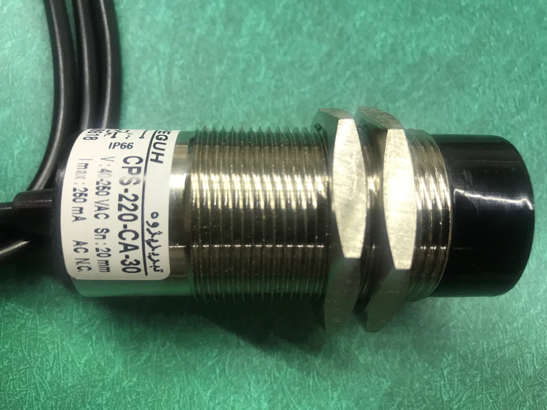 سنسور خازنی  ( Capacitive Sensors)با مشخصات فنی  CPS-220-CA-30 با تغذیه V AC40-250 قطر 18